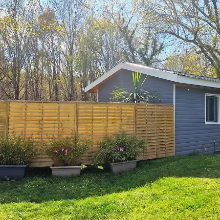 La Maison De La Saye & Ferienhaus